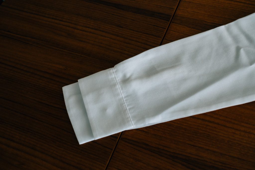 UNIQLO shirt size comparison sleeve