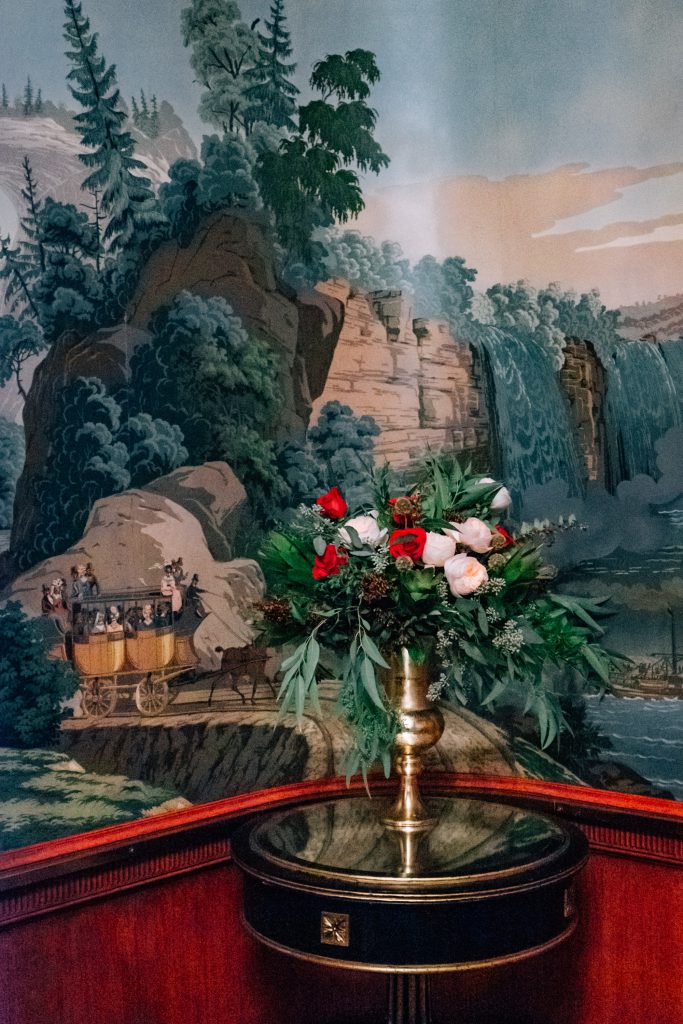 Painted wallpaper in the Independence Room of the Palace Arms restaurant