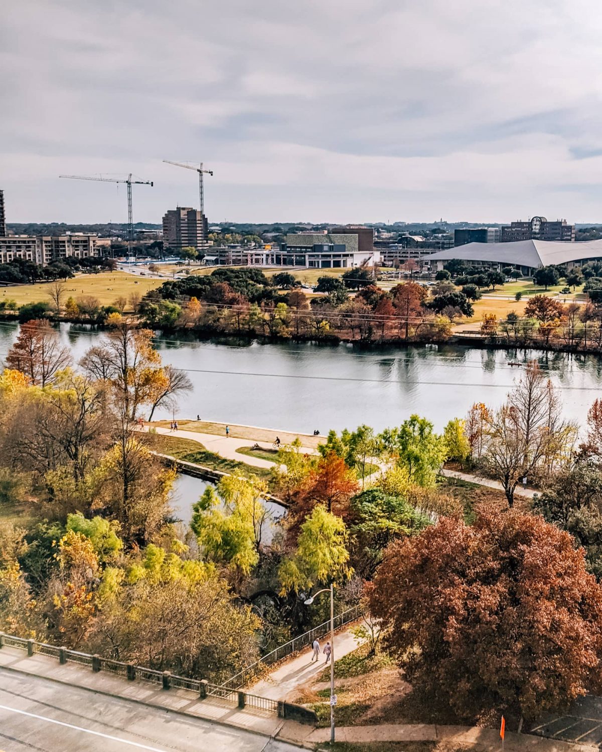 Austin Central Library Rooftop Austin City Guide: Perfect Weekend for Foodies and Art Lovers | New Denizen