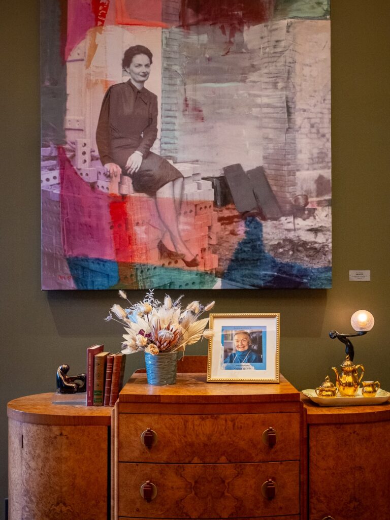 Lounge at Crawford Hotel