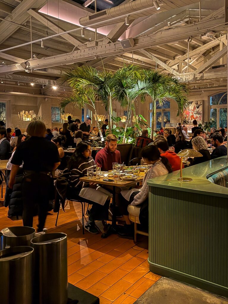 Dining room at Kalaya | Photo: Laura/New Denizen