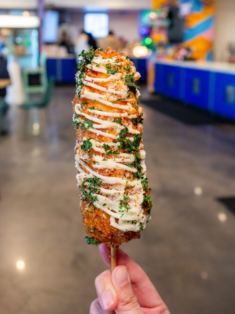 Cheese dog at Mukja | Photo: Laura/New Denizen